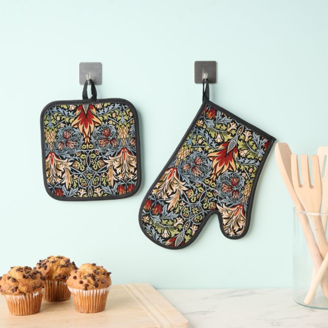 William Morris Snakeshead Floral Pattern Oven Mitt & Pot Holder Set (Insitu(Hanging))