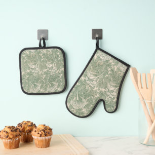 William Morris tulip wallpaper textile green Oven Mitt & Pot Holder Set
