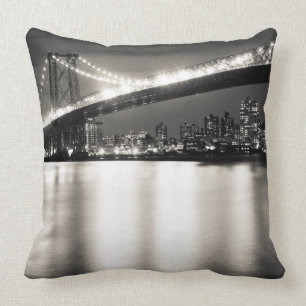 Williamsburg bridge in New York City at night Throw Pillow