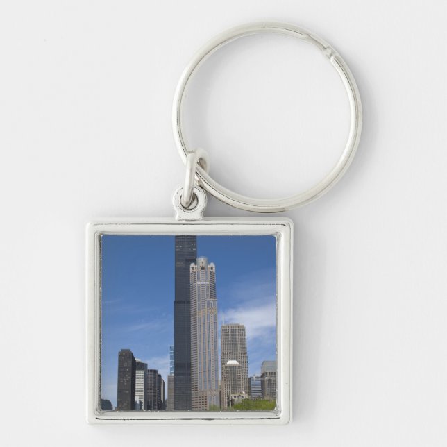 Willis Tower (previously the Sears Tower) looms Keychain (Front)