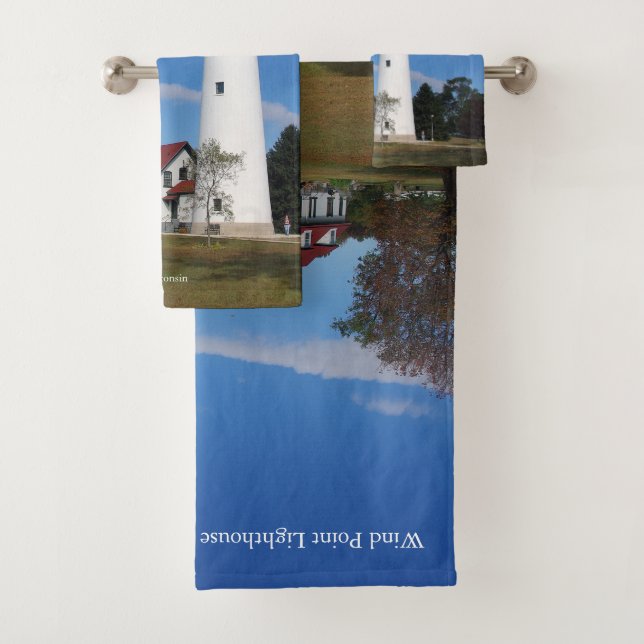 Wind Point Lighthouse towel set (Insitu)