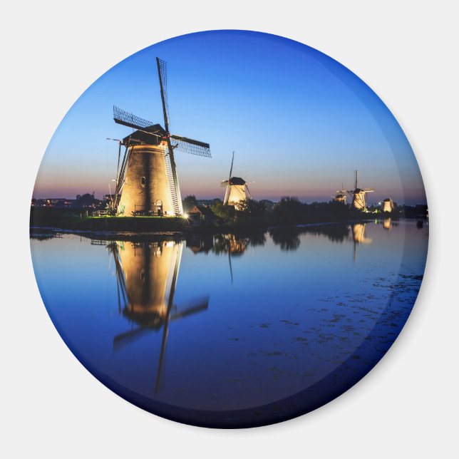 Windmills at Blue Hour round magnet (Front)