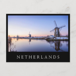 Windmills en hiver noir carte postale