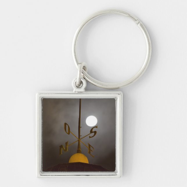 Windrose atop the Lighthouse on Cerro Santa Keychain (Front)