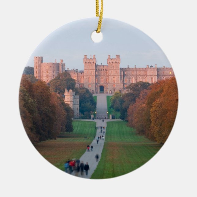 WINDSOR CASTLE CERAMIC ORNAMENT (Front)