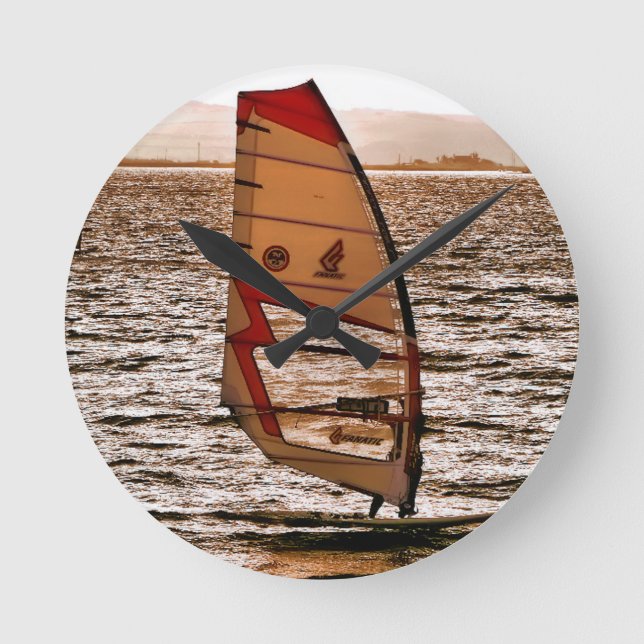 WINDSURFING ROUND CLOCK (Front)