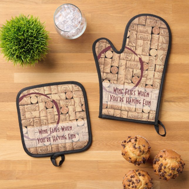 Wine Funny Oven Mitt & Pot Holder Set (Top Down)