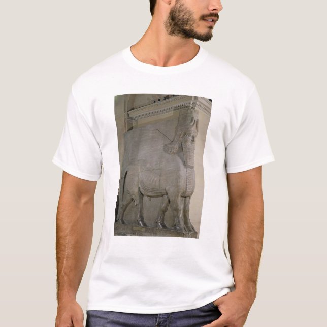 Winged bull at a facade of King Sargon II's T-Shirt (Front)