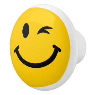 Winking face ceramic knob
