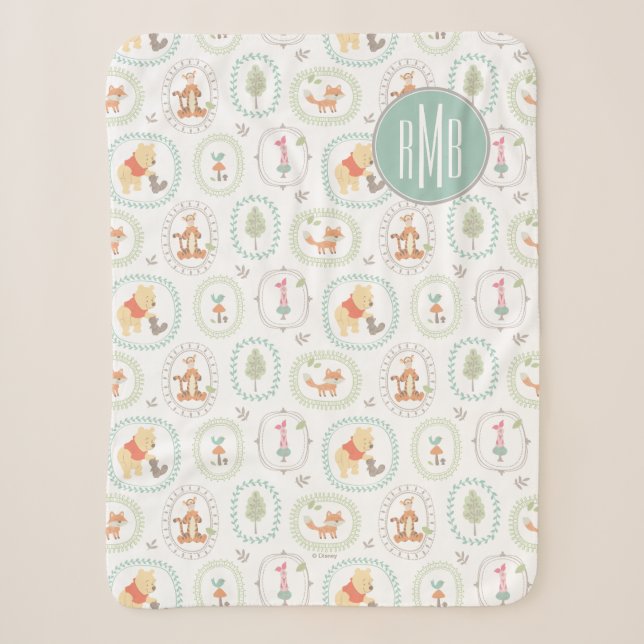 Winnie the Pooh | Cute Woodland Animals Pattern Sherpa Blanket (Front)