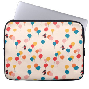 Winnie the Pooh   Flying High Balloon Pattern Laptop Sleeve