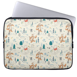 Winnie the Pooh   Forest Animals Pattern Laptop Sleeve