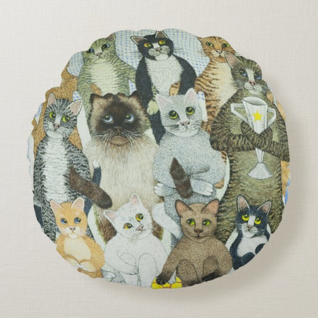 Winning ways round pillow (Front)