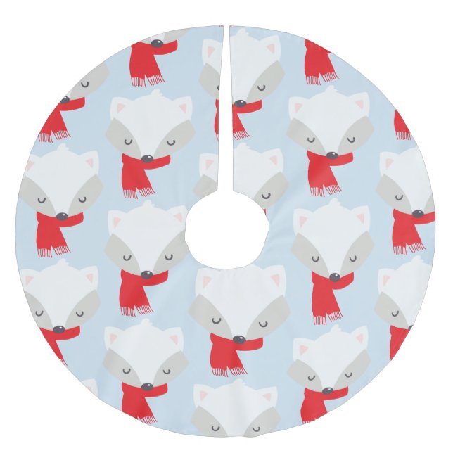 Winter Fox Brushed Polyester Tree Skirt (Front)