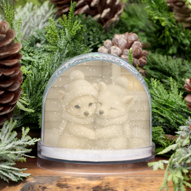 Winter Fox Couple in Cozy Knit Hats Snow Globe (Hiver)