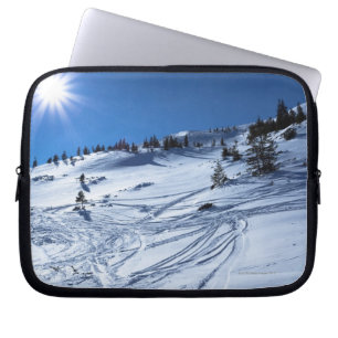 Winter land Winter sun Laptop Sleeve