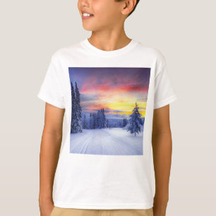 Winter scenery T-Shirt