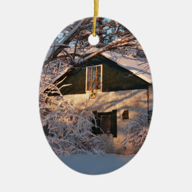 Winter Wonderland Ceramic Ornament (Front)