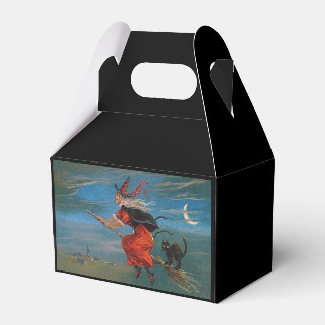 Witch Flying with Black Cat on Halloween Night  Favor Box (Front Side)