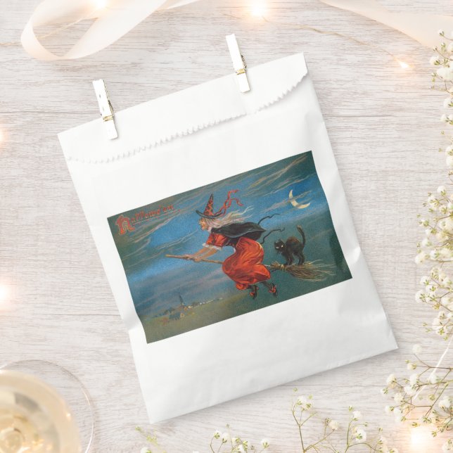 Witch Flying with Black Cat on Halloween Night  Favour Bag (Clipped)