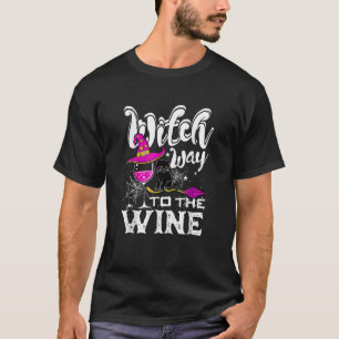 Witch Way O He Wine Halloween Drinking  Black Cat T-Shirt