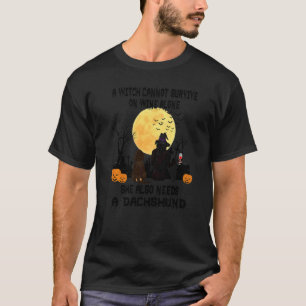 Witch Wine And Dachshund Dog Mom Halloween Costum T-Shirt
