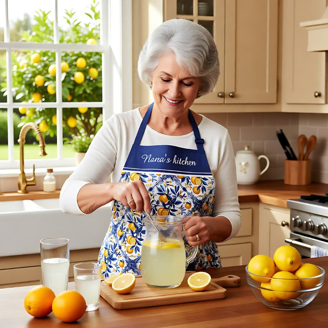 With text 🍋 Lemon Azulejo with blue elements Apron (With text 🍋 Lemon Azulejo with blue elements Apron)