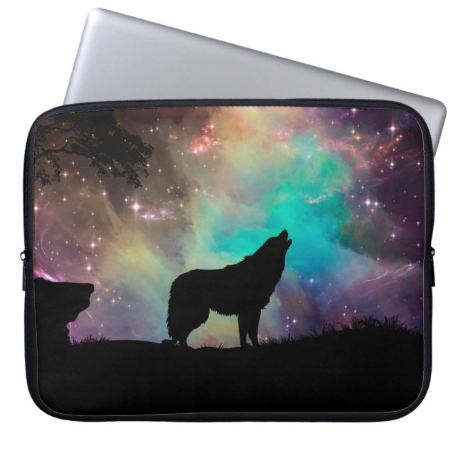 Wolf howling at the universe laptop sleeve (Front)