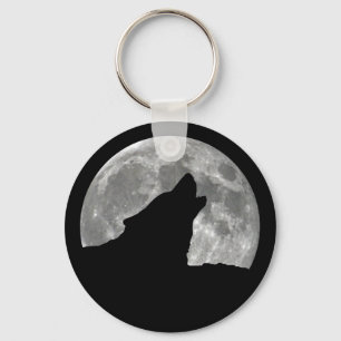 wolf howling keychain