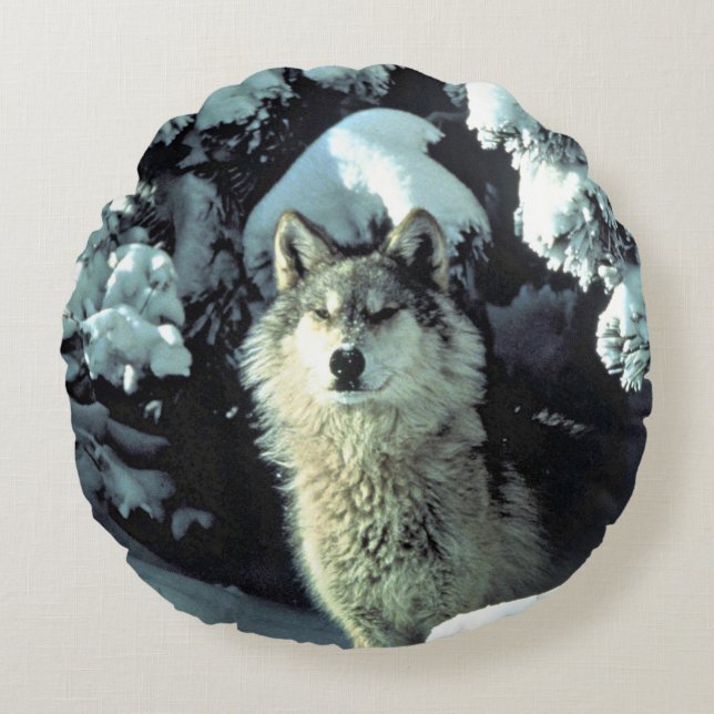 Wolf In Winter Forest Circle Round Pillow (Front)