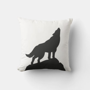 wolf silhouette howling - Choose background colour Throw Pillow