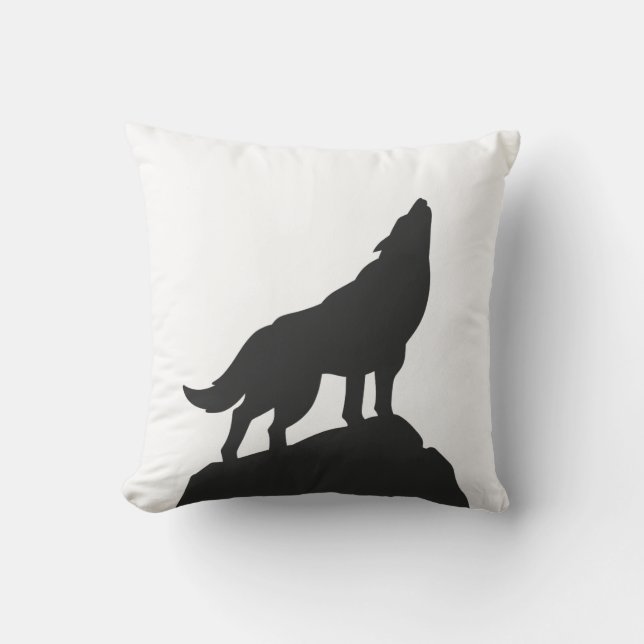 wolf silhouette howling - Choose background colour Throw Pillow (Front)