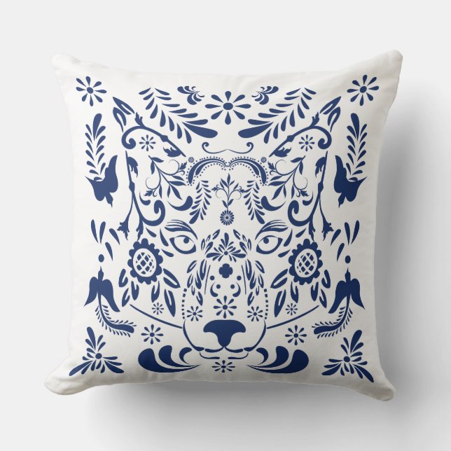 Wolf traditional pattern Pillow (Front)