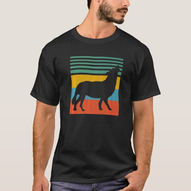 Wolf wolves retro T-Shirt (Front)