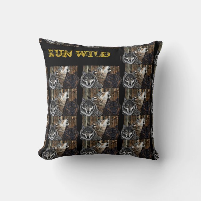 WOLVES    THROW PILLOW (Front)
