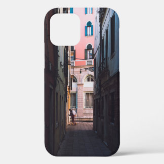 WOMAN IN WHITE SHIRT AND BLACK PANTS WALKING ON SI iPhone 12 CASE