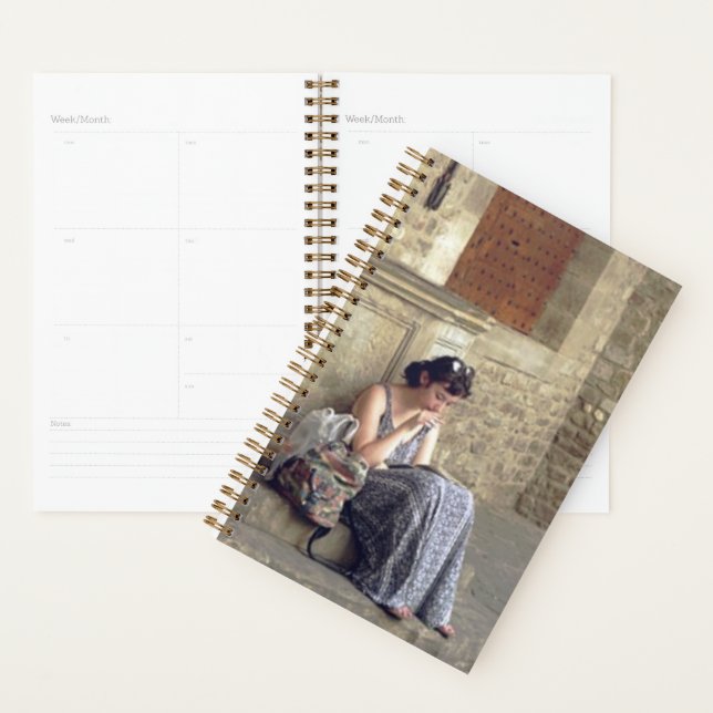"Woman Summer Day Reading in Florence" Journal (Devant avec enveloppe)