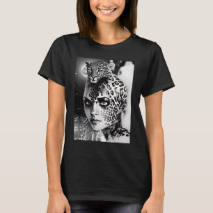 Woman with a leopard black and white leopard print T-Shirt
