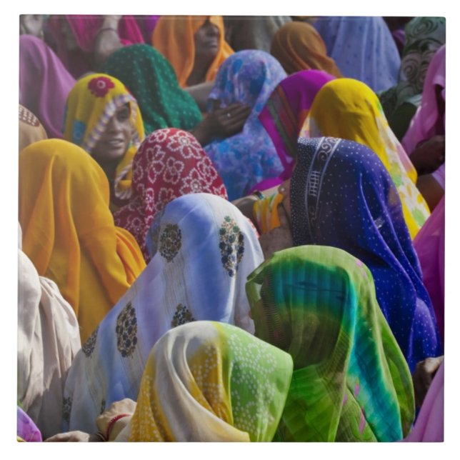 Women in colourful saris gather together tile (Front)