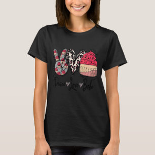 Women Woman Baking Baker Hobby Food Cakes Cupcake T-Shirt