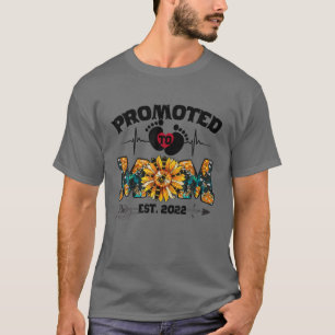 Womens 1St Time Mom EST 2022 New First Mommy Mothe T-Shirt