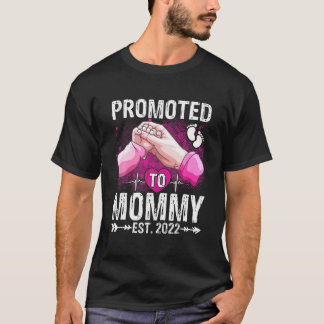 Womens 1St Time Mom EST 2022 New First Mommy Mothe T-Shirt