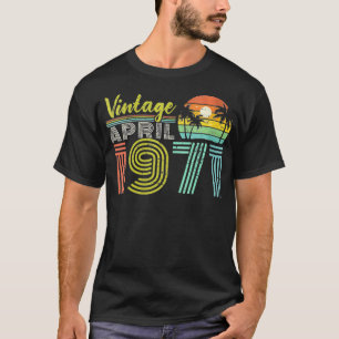 Womens 50th Birthday Vintage April 1971 Fifty Year T-Shirt