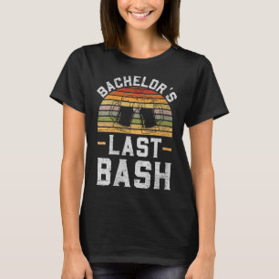 Womens Bachelor´s Last Bash Vintage Groomsquad Gro T-Shirt