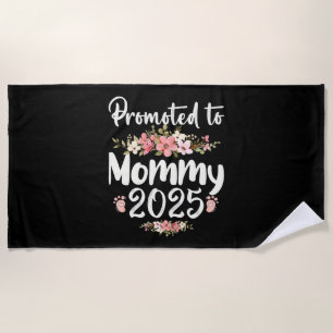 Women's Chihuahua Dog Mom Beach Towel