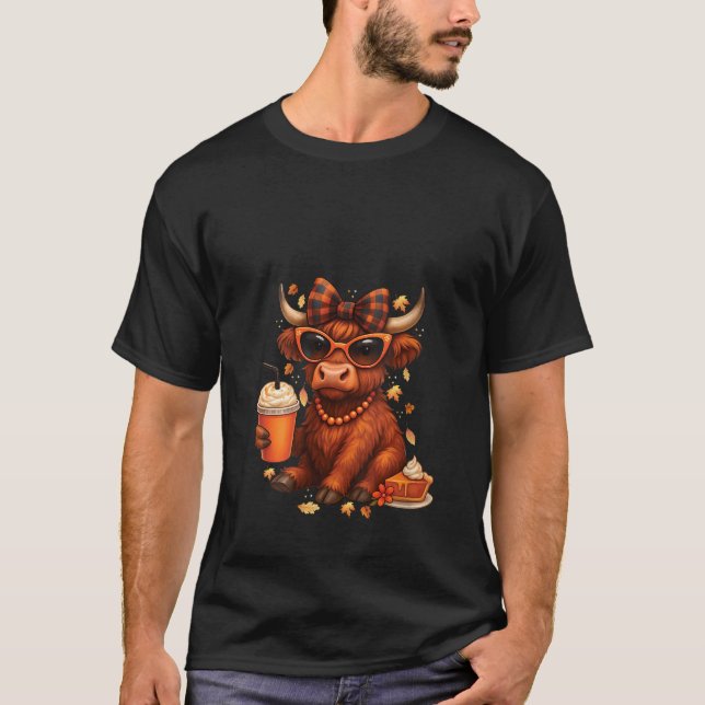 Womens Cozy Season Fall Highland cow Bow Girls Aut T-Shirt (Front)