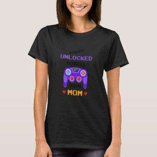 Womens Gamer Mom Unlocked Video Games Gaming Moth T-Shirt