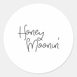 Womens Honeymooning Honeymoon Honeymoonin Couples  Classic Round Sticker