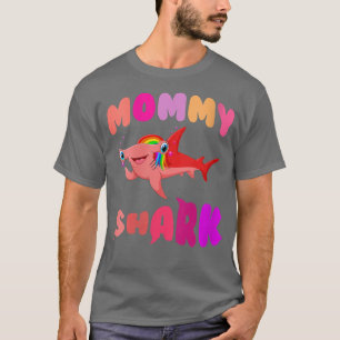 Womens Mommy Shark hammerhead birthday family shar T-Shirt
