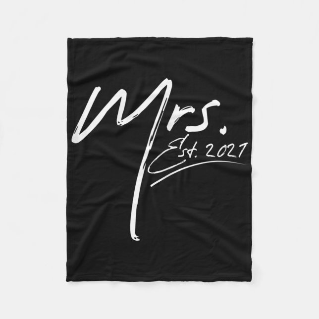 Womens Mrs. Est. 2021 Engagement Party Gift Inspir Fleece Blanket (Front)